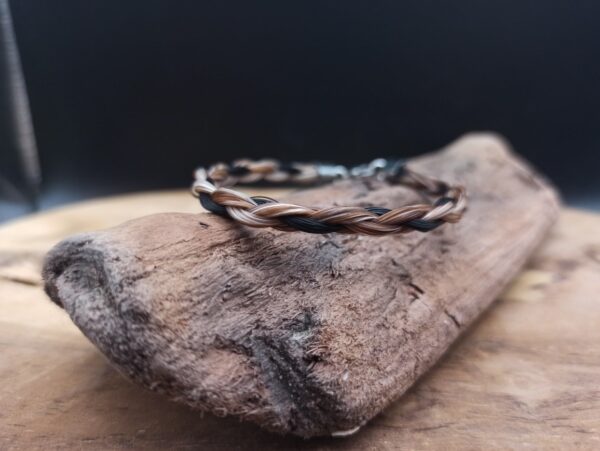 Armband van paardenhaar